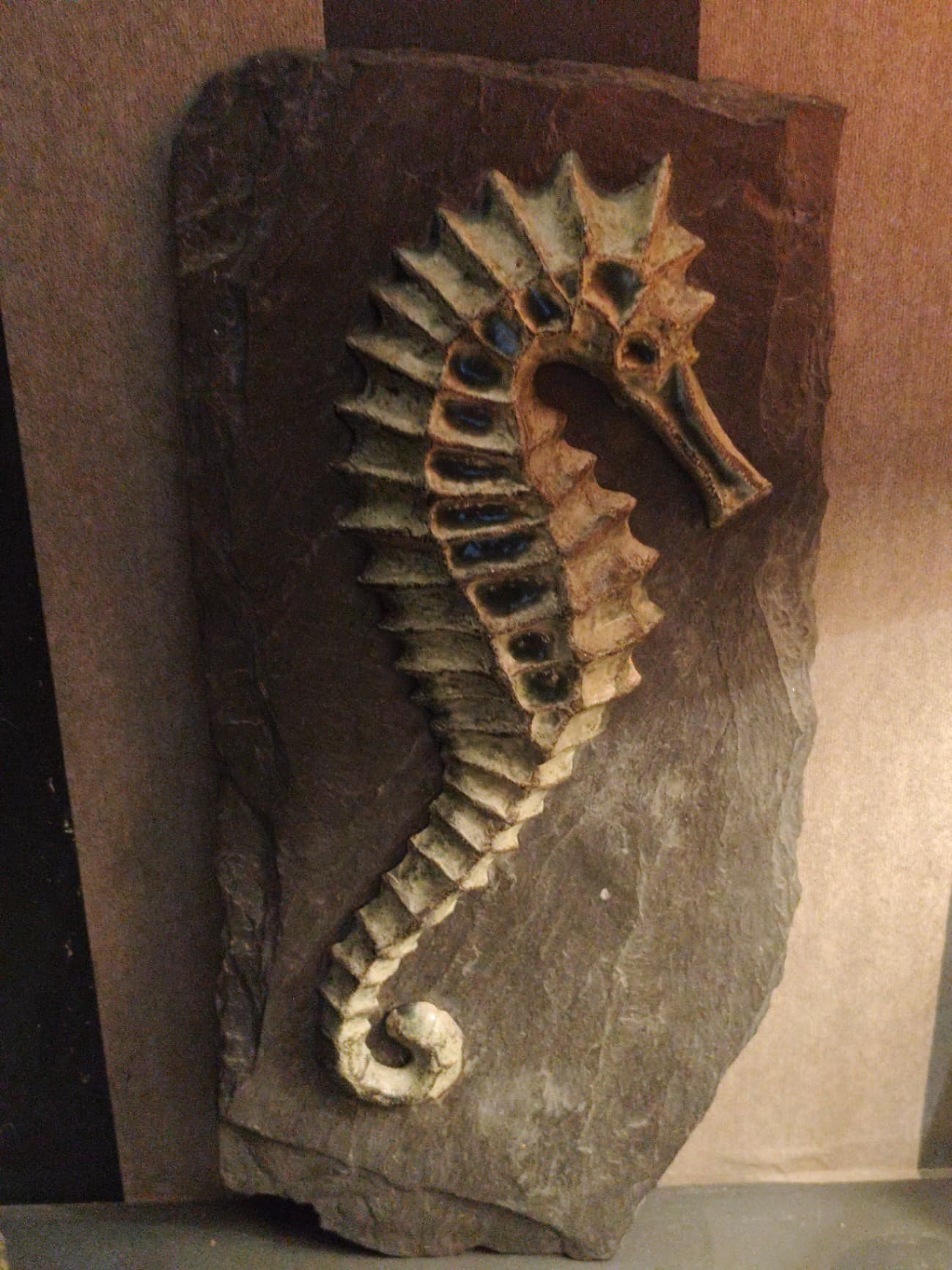 Ardoise Décorative Hippocampe Émaillé, Style Bord de Mer