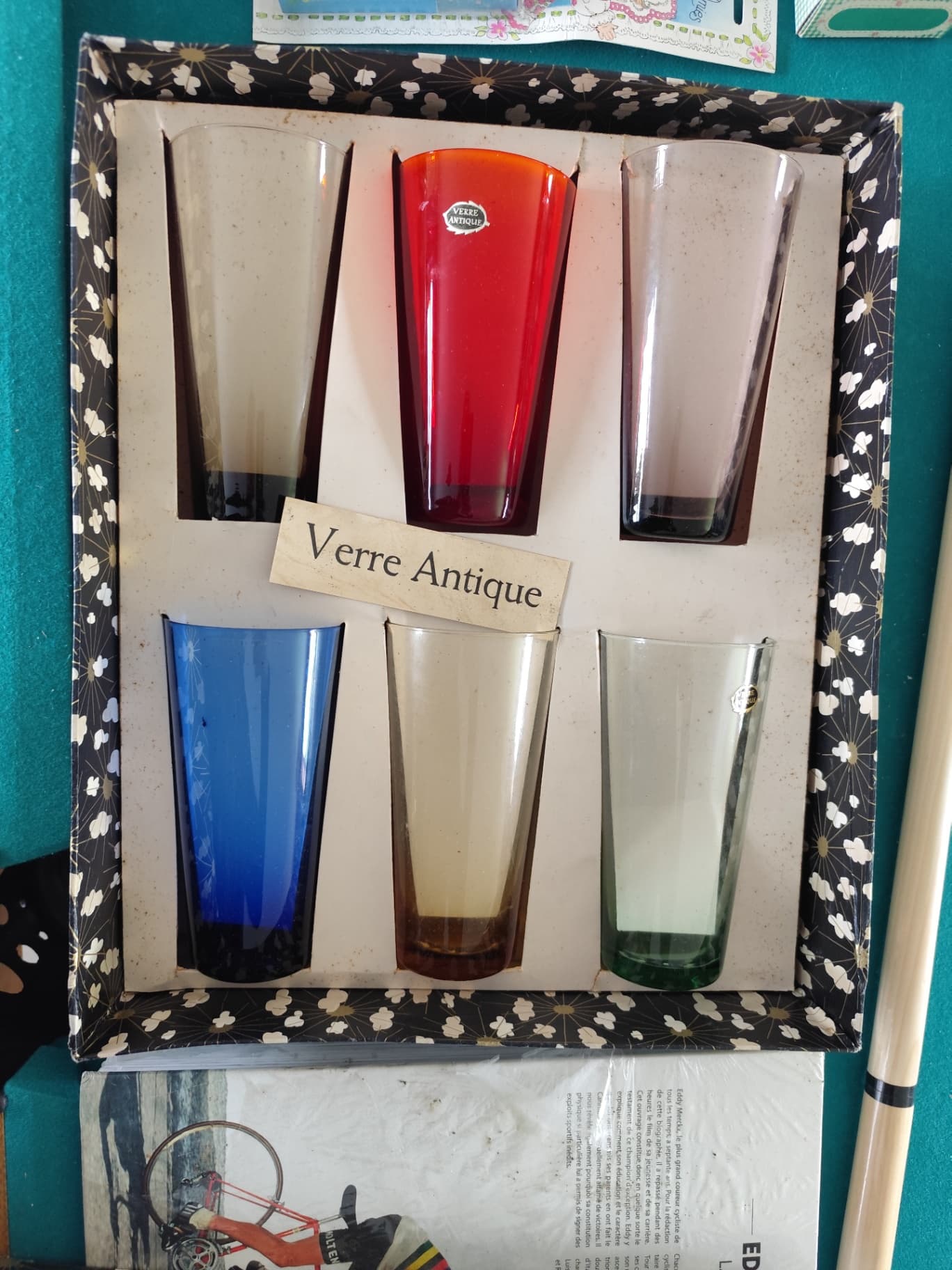 Coffret de 6 gobelets en verre teinté « Verre Antique », Suisse, années 60