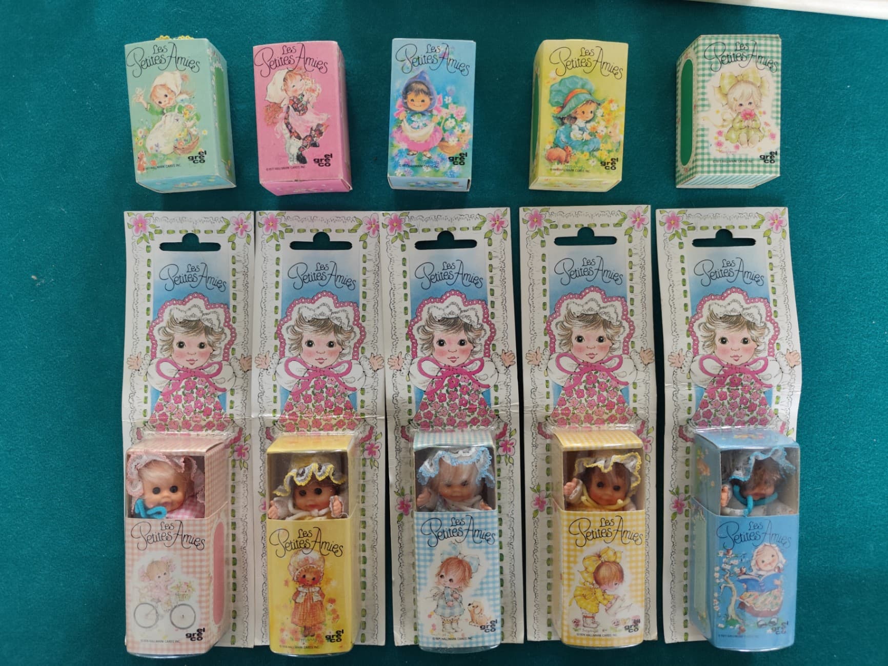 Lot de 10 mini poupées Les Petites Amies 1977 en boîte, Hallmark