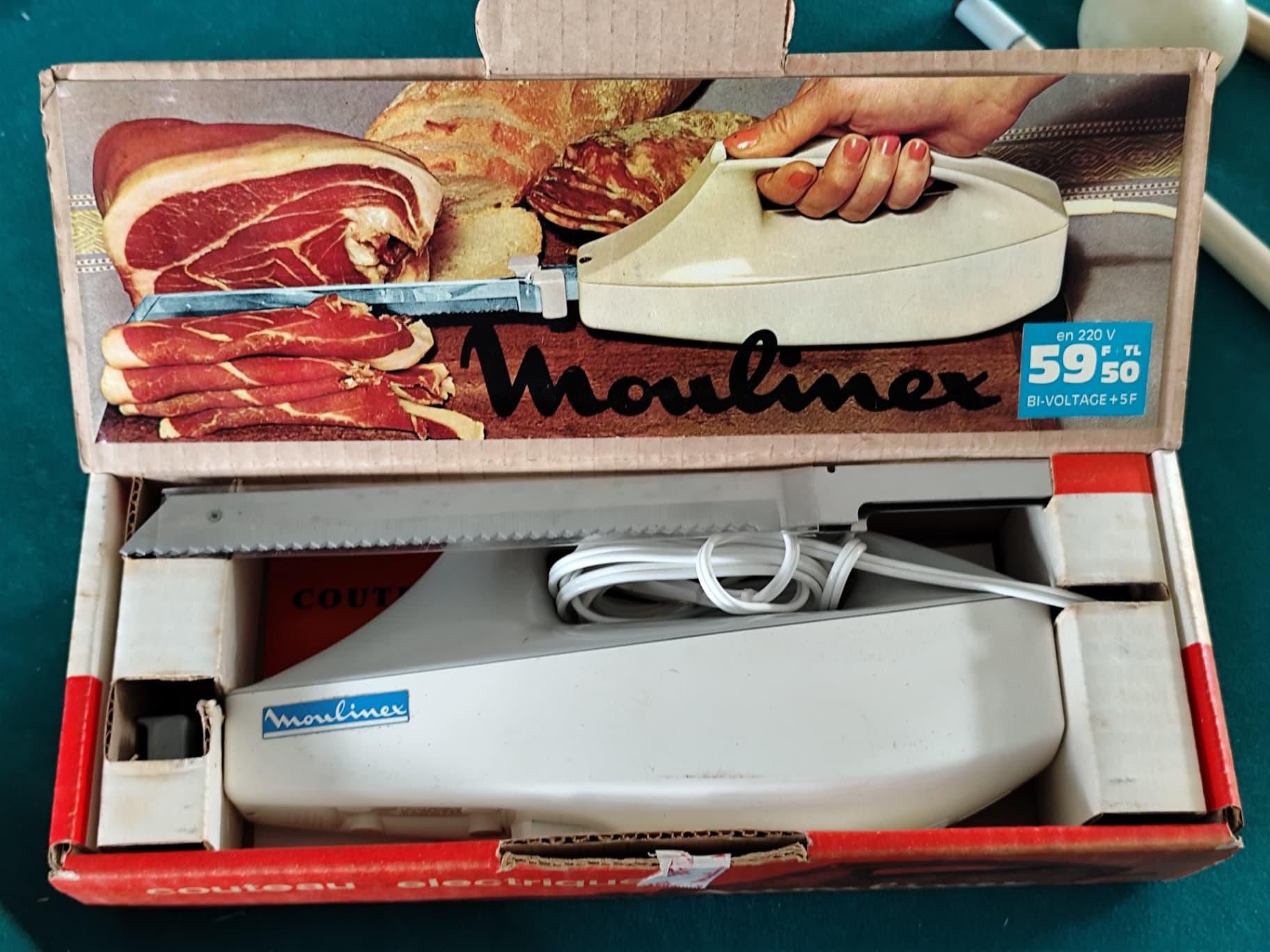 Couteau électrique Moulinex vintage en boîte d'origine, années 70