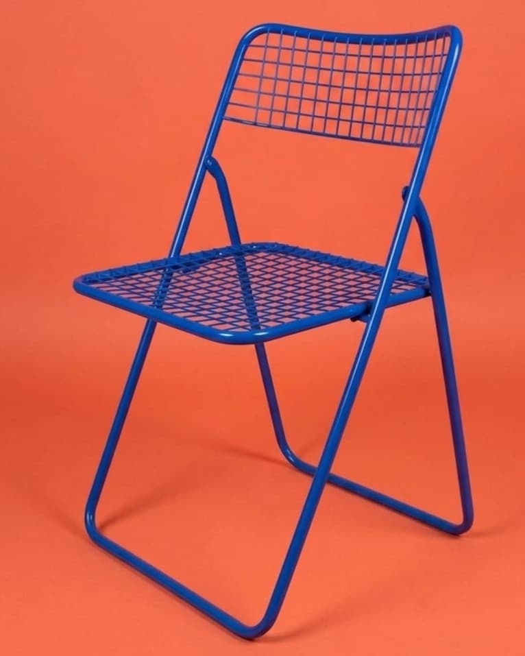 Chaise pliante en métal grillagé bleu, IKEA type « Ted Net » (by Niels Gammelgaard)