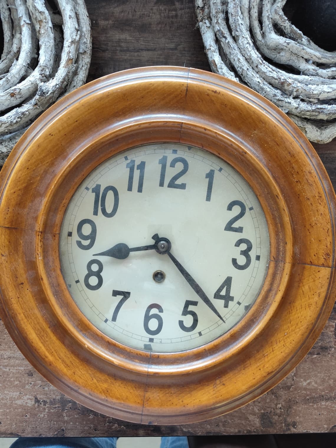 Ancienne horloge murale de service – provenance Chemin de Fer du Nord-Belge (vers 1900)