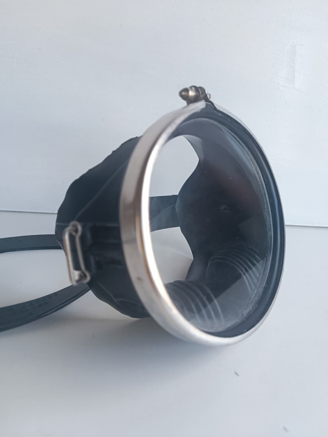 Masque de plongée vintage