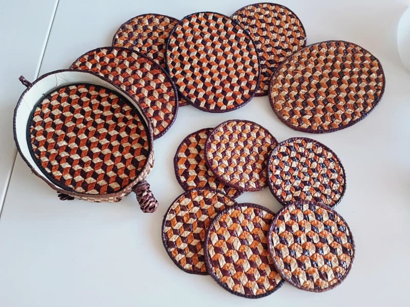 Service de table Tortue en paille tressée