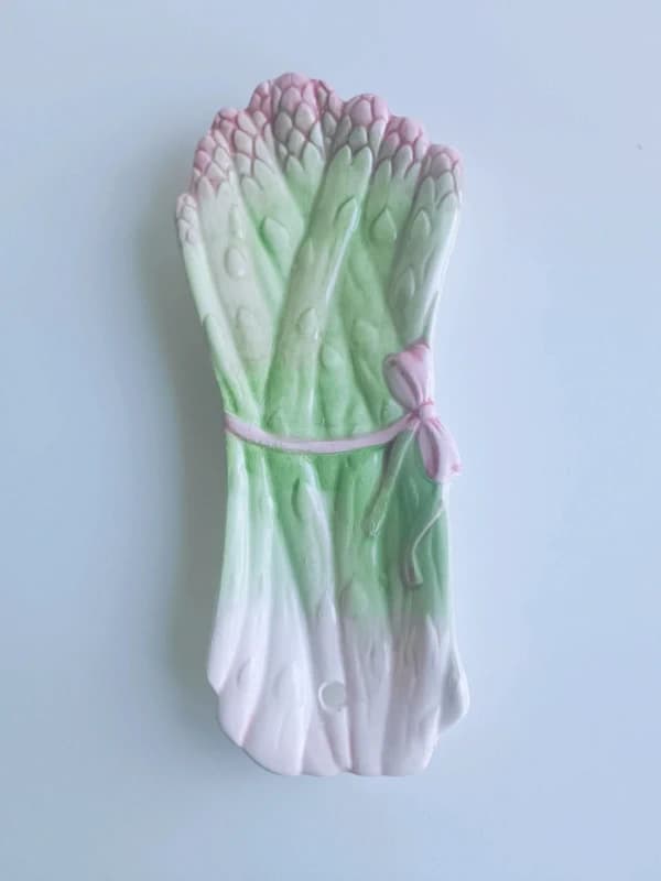Assiette à asperges en céramique